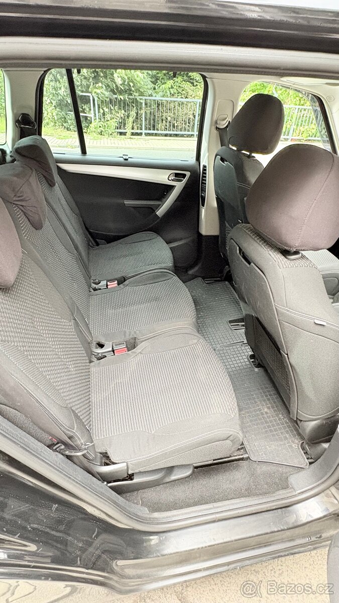 Citroen c4 grand Picasso - 13