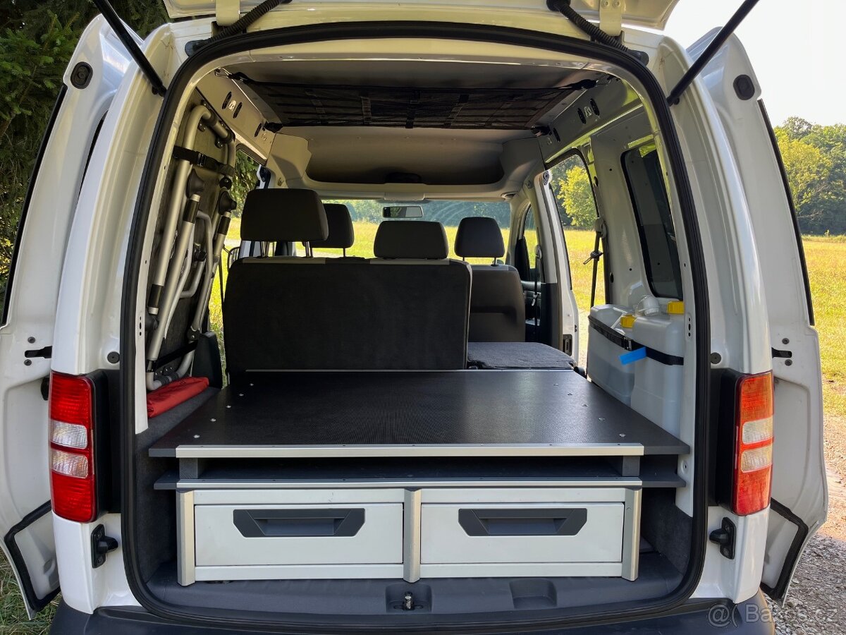 VW CADDY 2.0 CR TDI 4x4 / M1 / VESTAVBA S PŘÍSLUŠENSTVÍM - 13