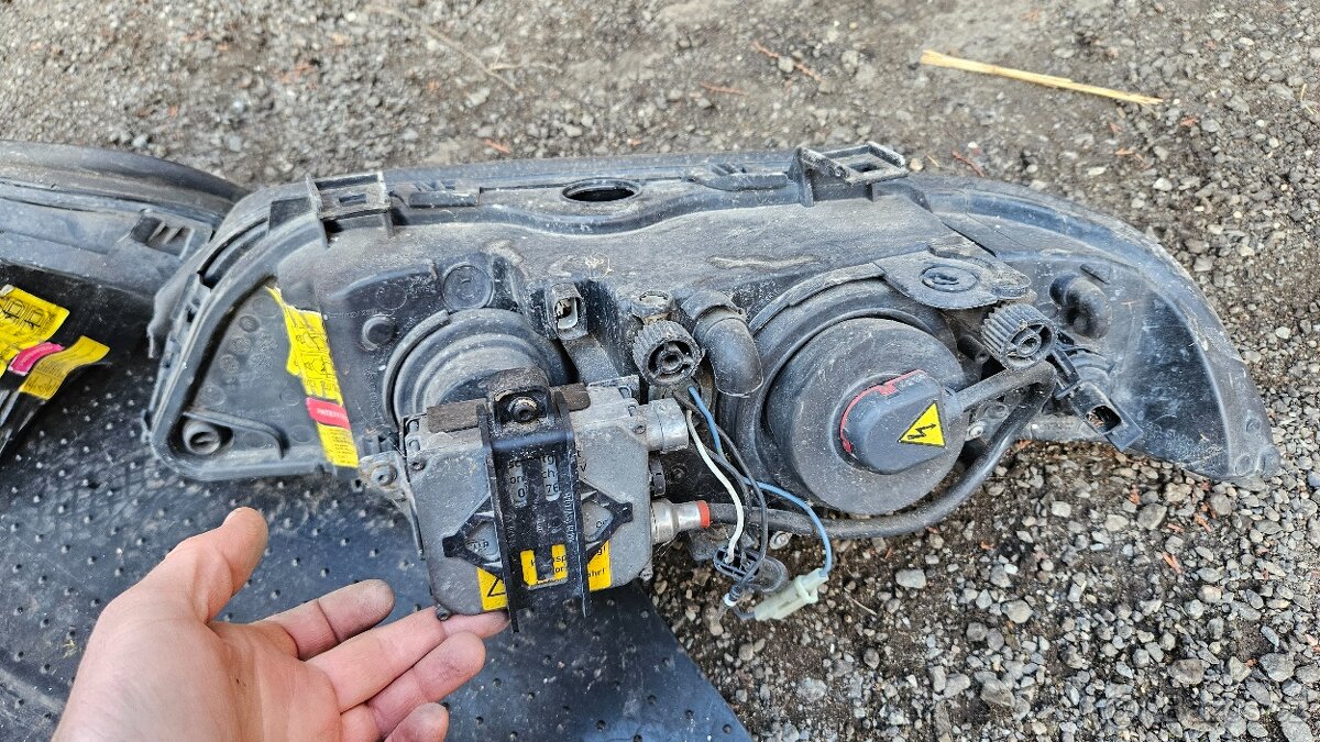 Bmw E39 dveře,kapota,blatníky - 13