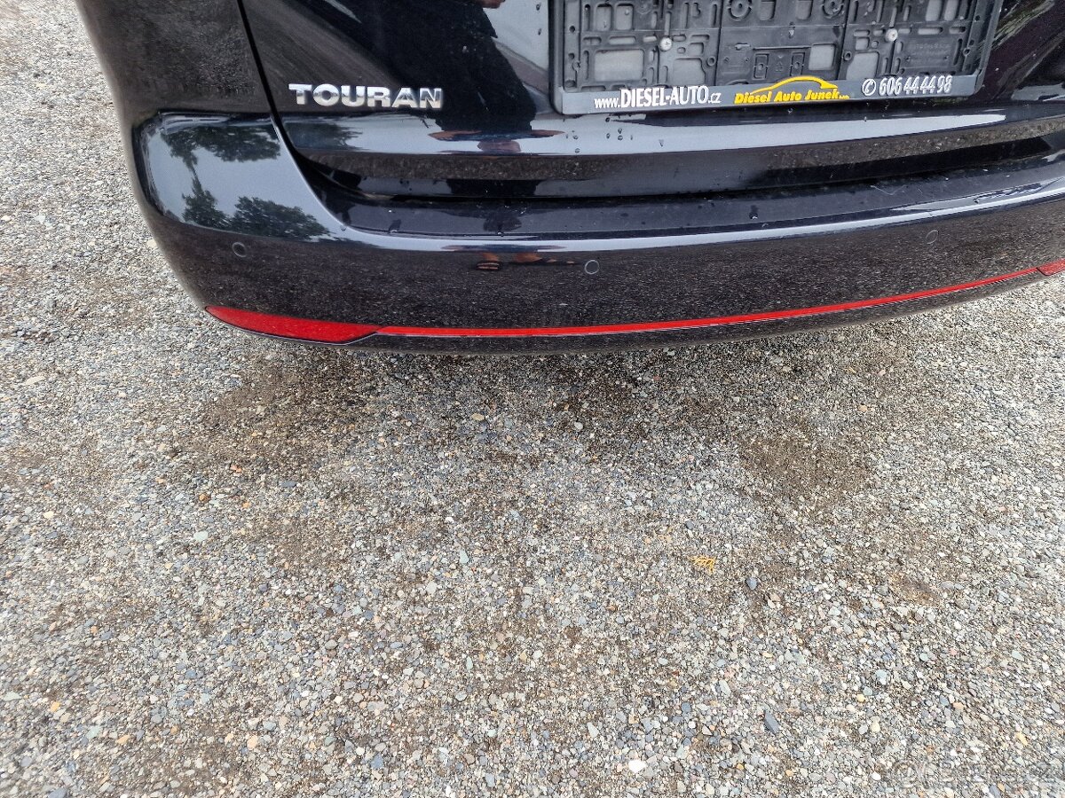 Volkswagen TOURAN 2,0TDI 103KW DSG STYLE - 13