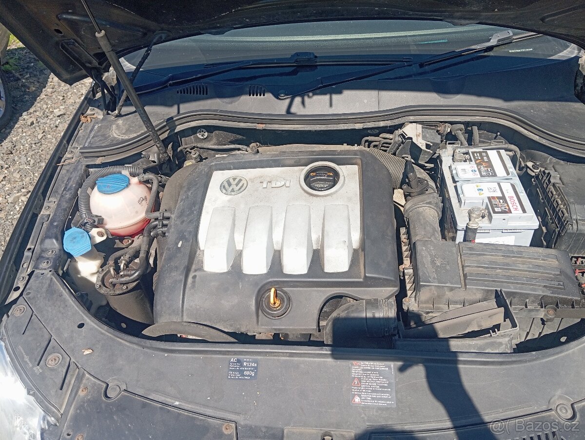 Náhradní díly na VW Passat B6 - 13