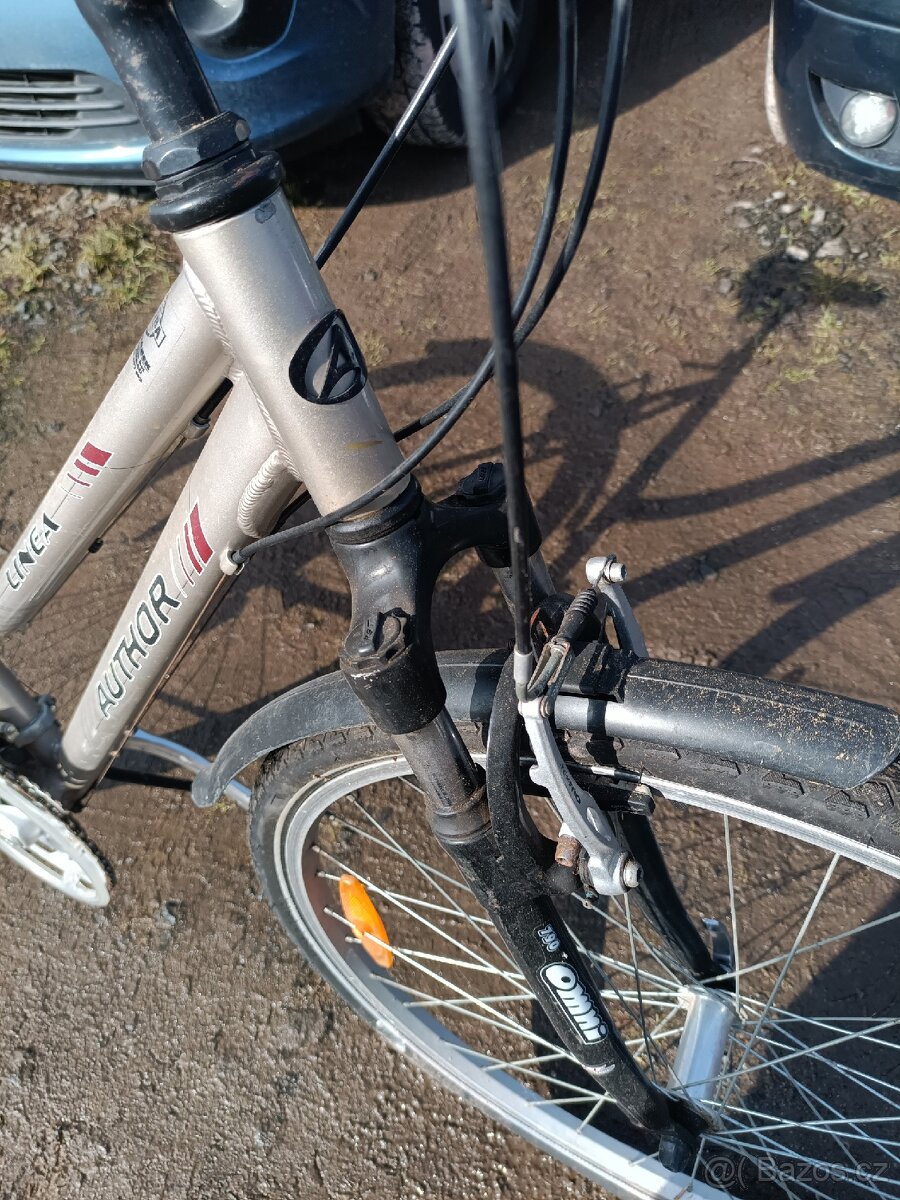 Dámské trekingové kolo Author. - 13