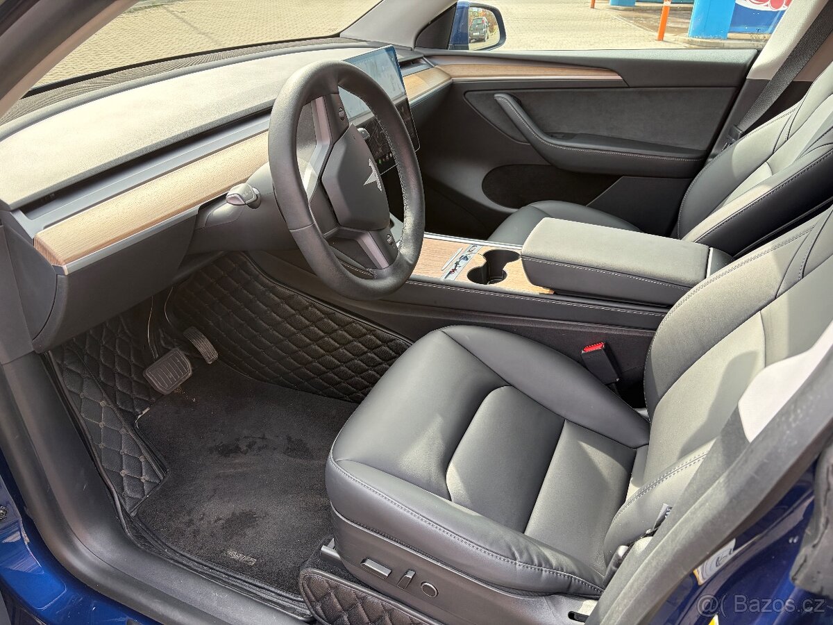 Tesla MODEL 3 LONG RANGE - 13