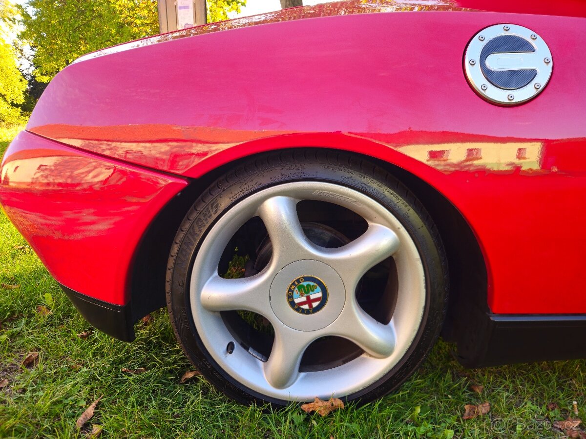 Alfa Romeo Spider 2.0 T.SPARK - 13