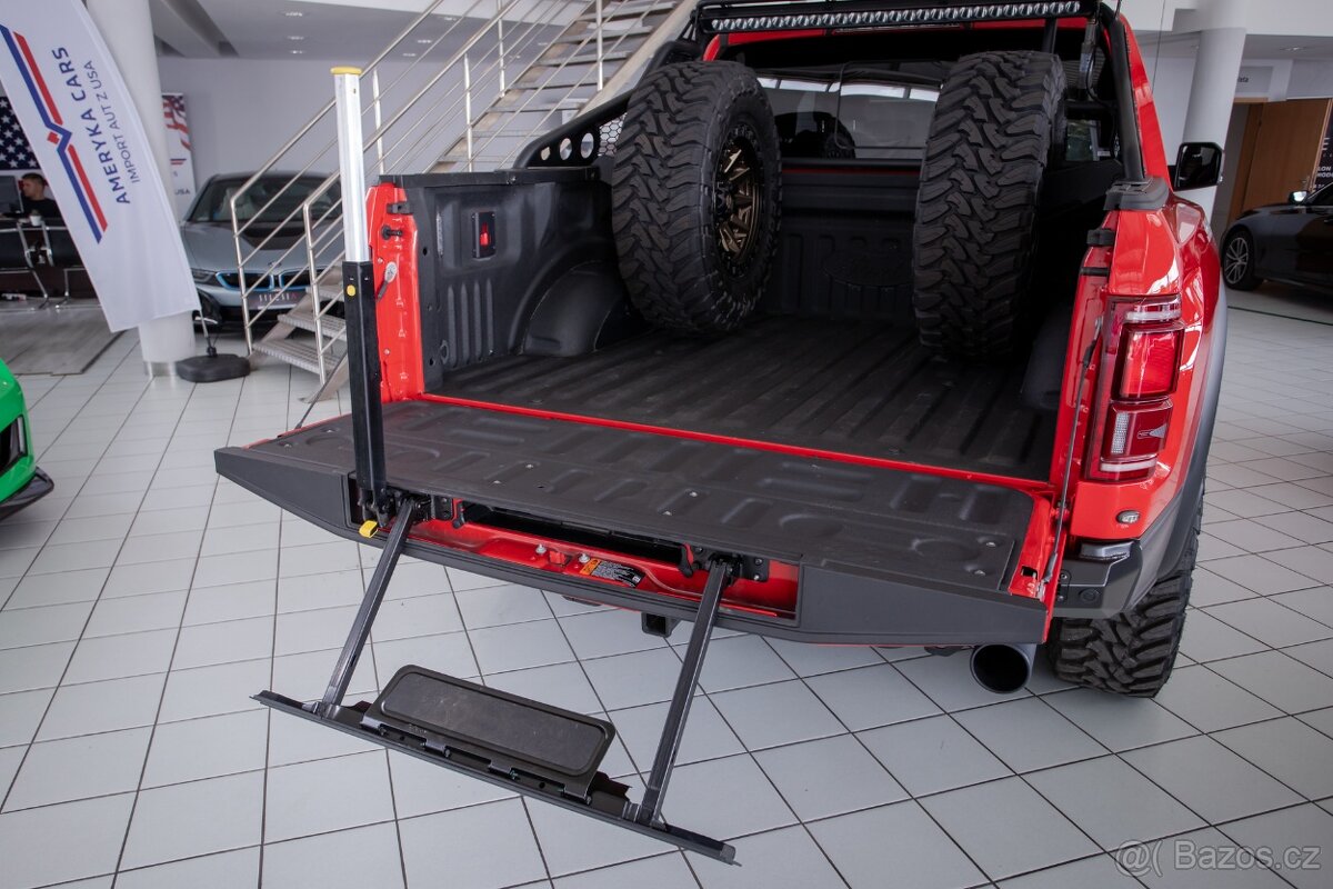 Shelby F–150 Baja Raptor - 13