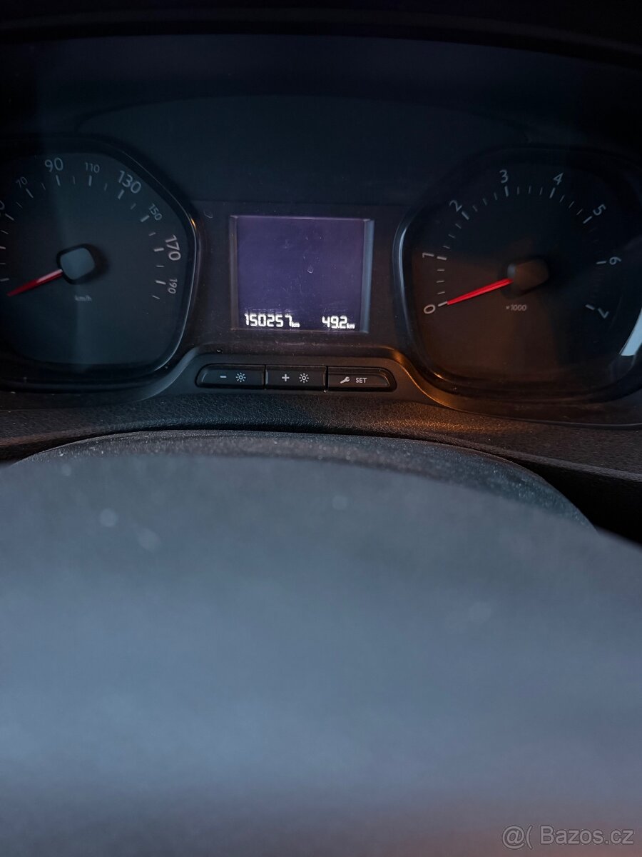 Toyota Proace 2.0 D 120 L2 - 13