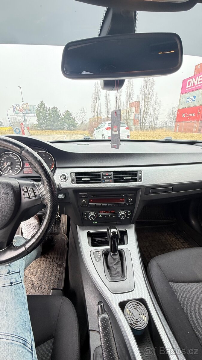 BMW 320d - 13