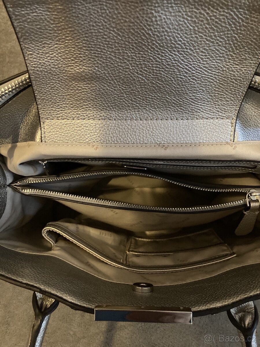 Nová kabelka GUESS - 13