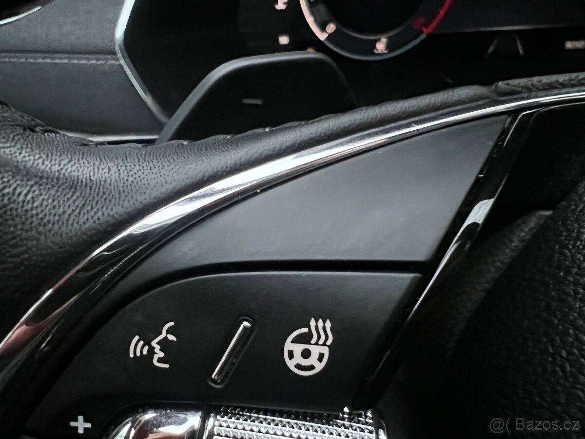 Škoda Octavia 2.0TDi 110kW DSG Style Plus, Red Velvet - 13