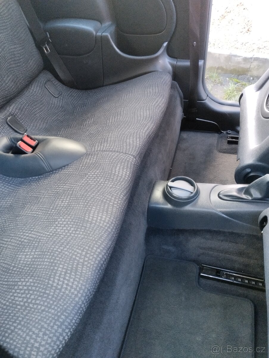 PRODAM BMW MINI COOPER 1.6.I.M.2004 STK+EM 2027 - 13