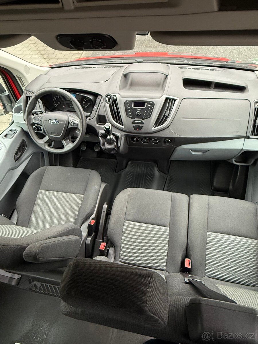 Ford Transit 2.2 TDCI rok 2016 9 Míst 196.881 km STK:11/27 - 13