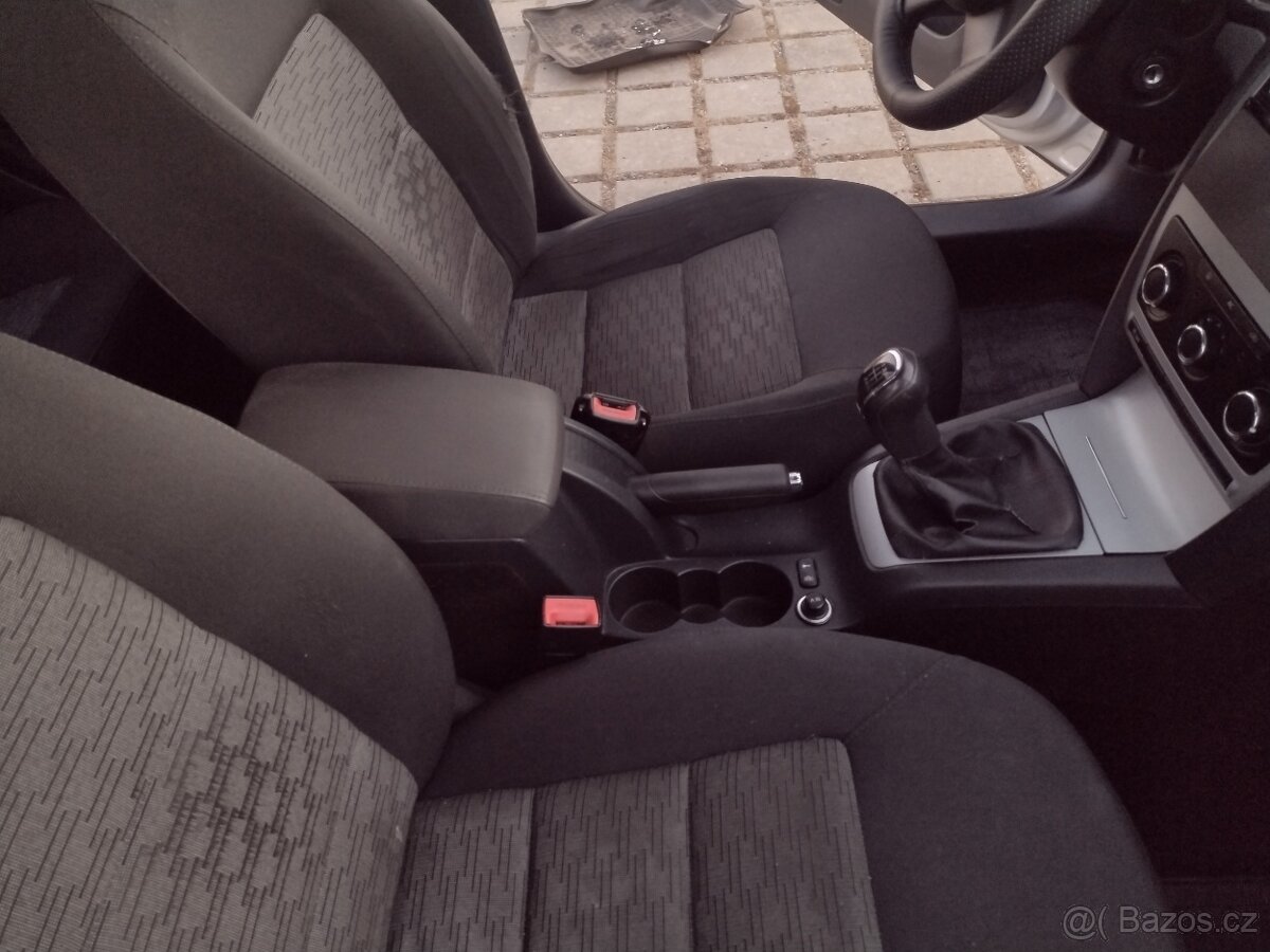 Škoda Octavia 1.6TDI 4x4 - 13