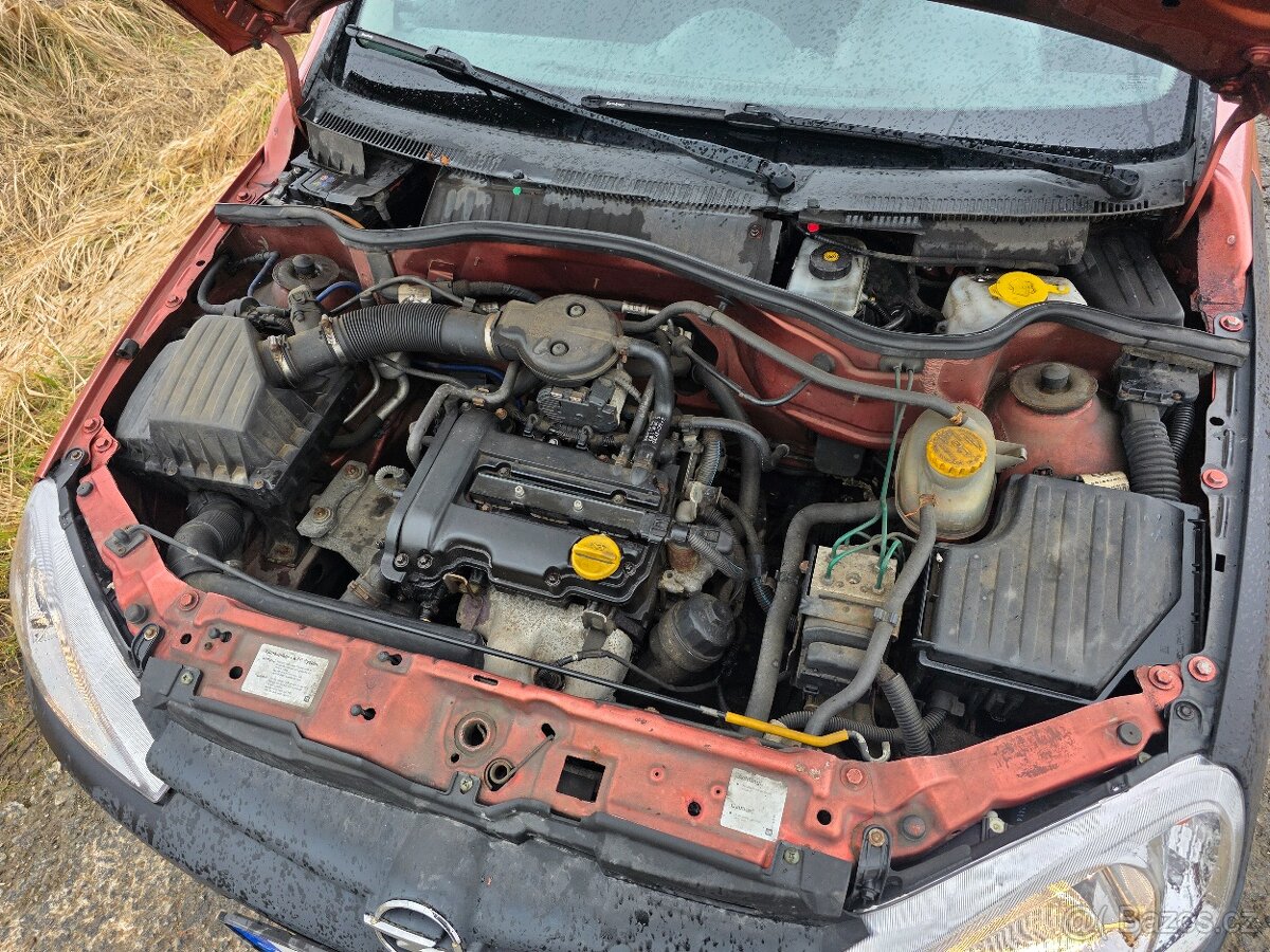 Opel Corsa 1.0i 43kw 2001 - 13