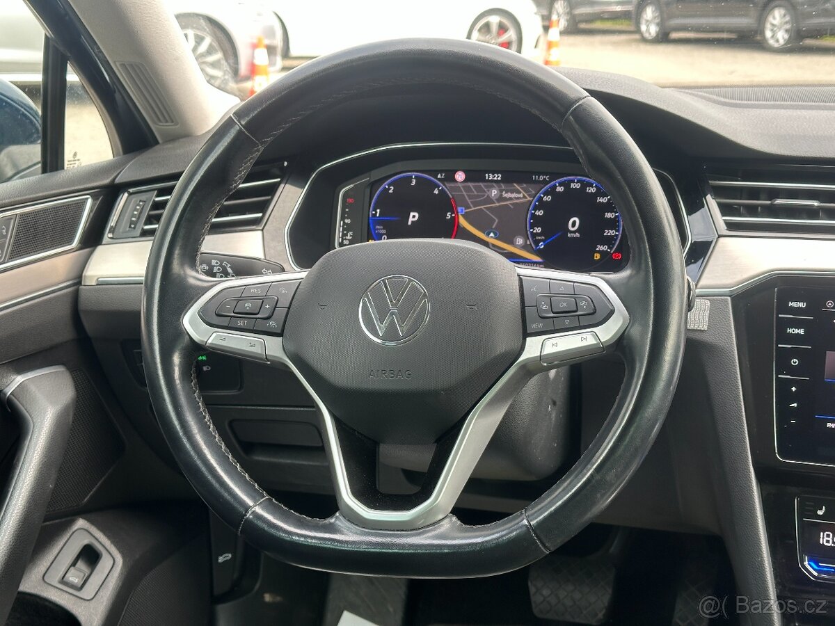 Volkswagen Passat 2021 - 13