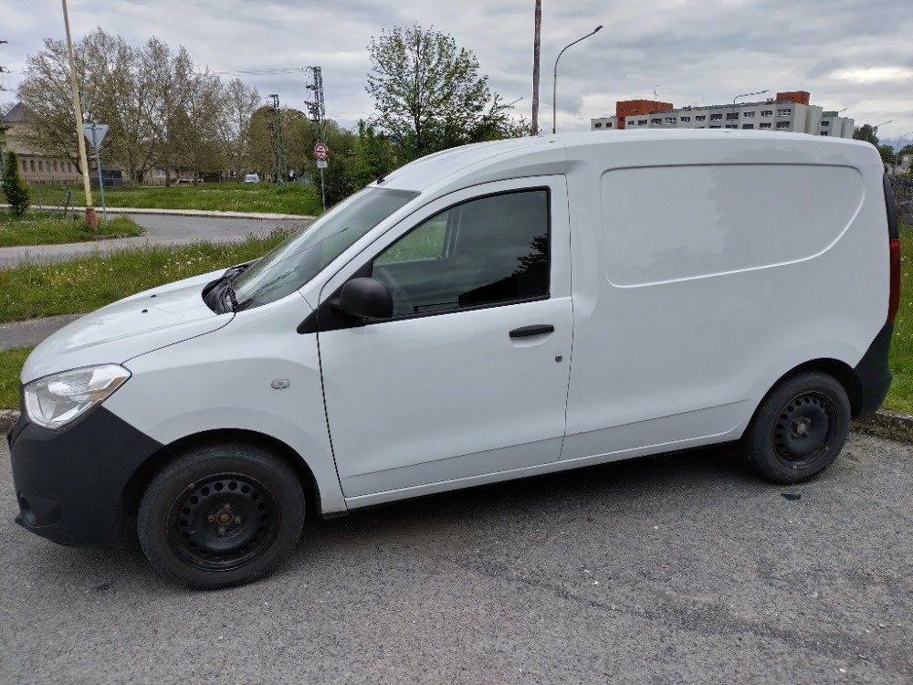 DACIA DOKKER 2017 - 13