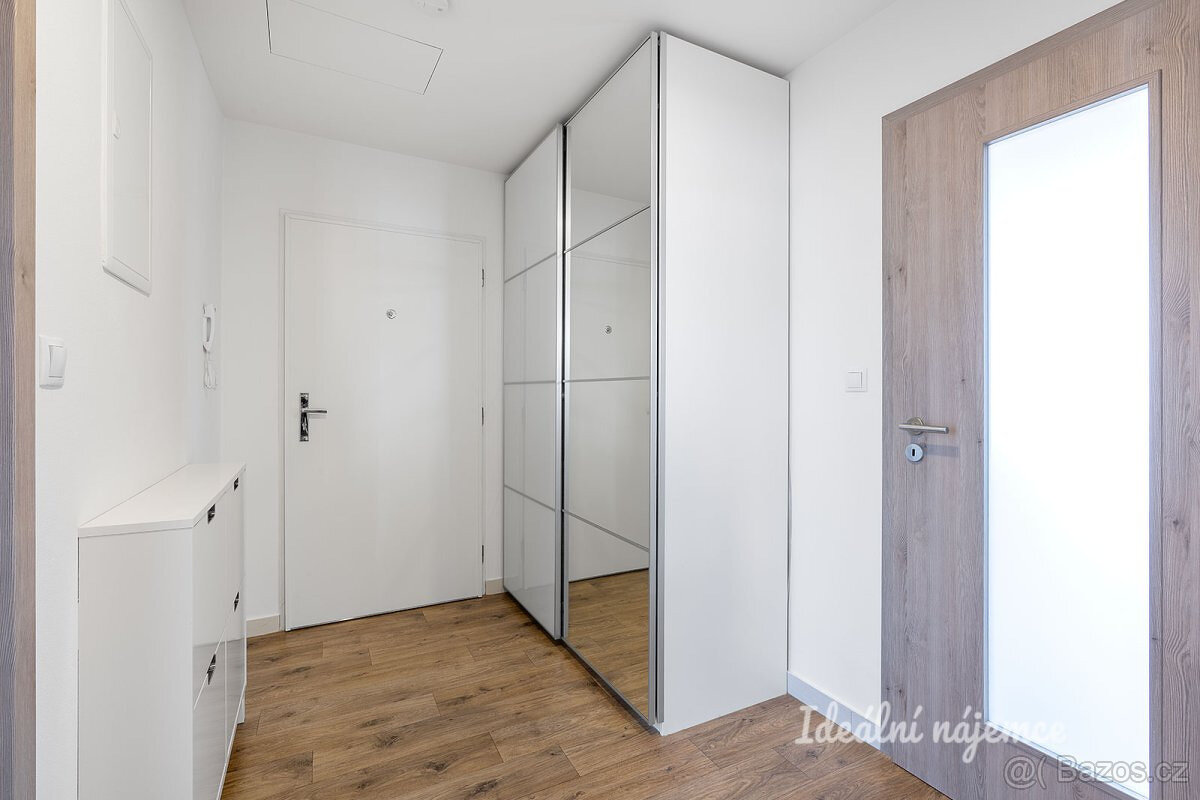 Pronájem bytu 2+kk - 13