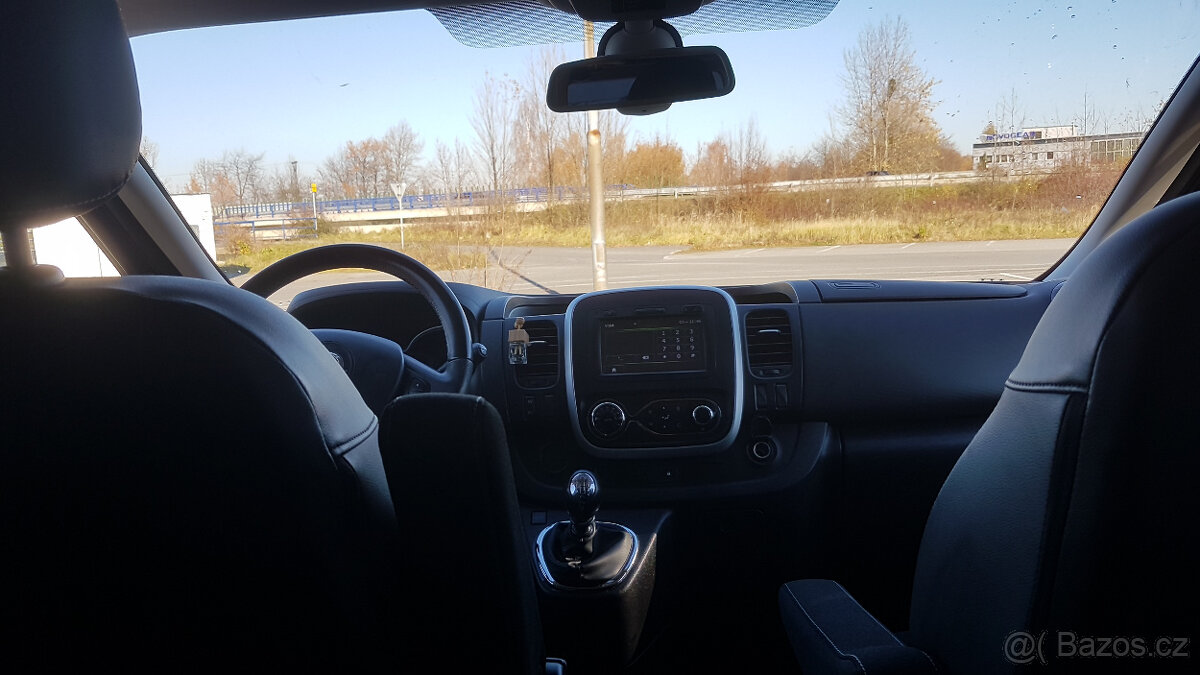 Opel Vivaro 1.6 CDTi 88 kW 5 míst ZDARMA nové celoroční pneu - 13