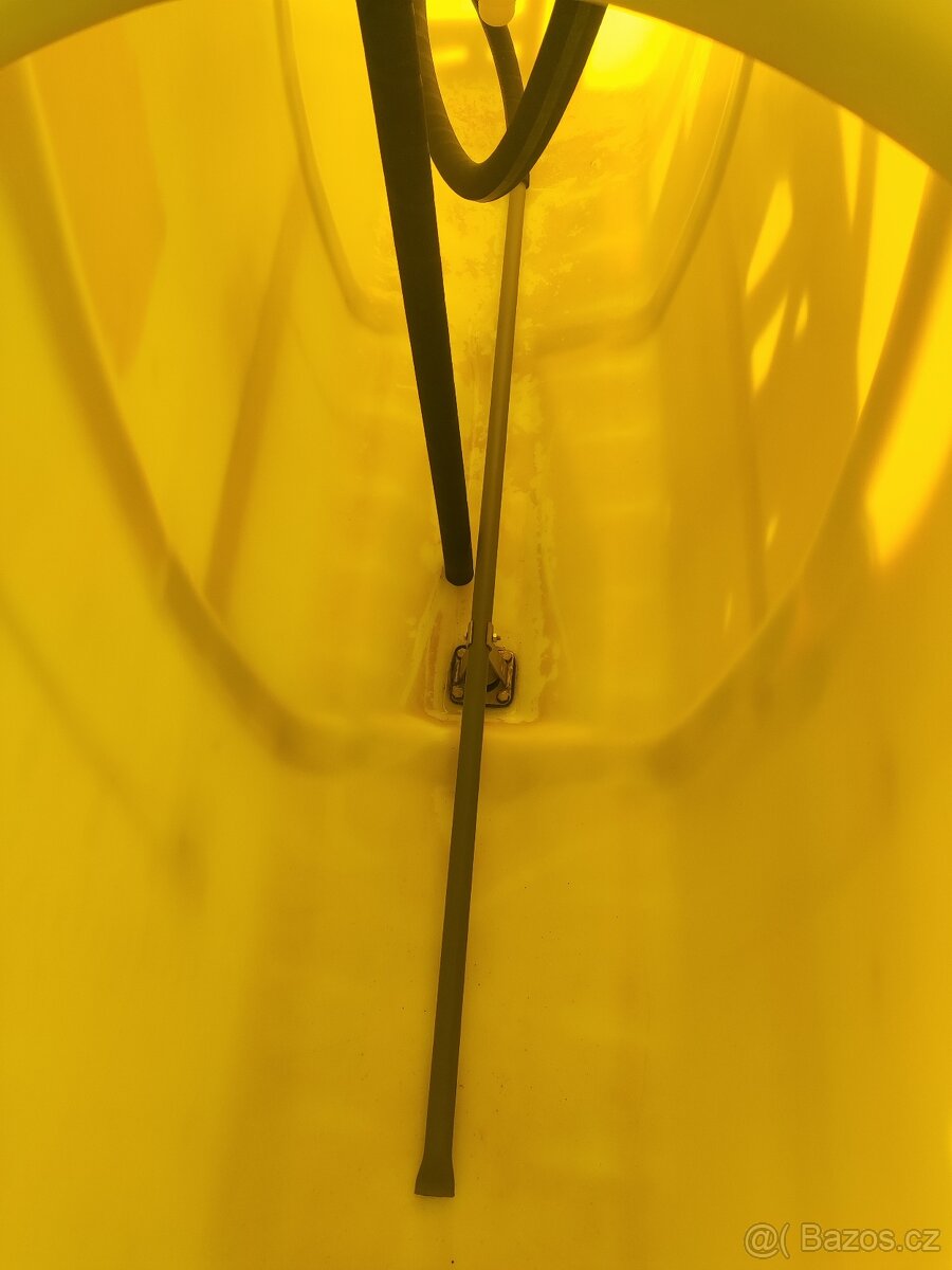 Postřikovač RAU - 13