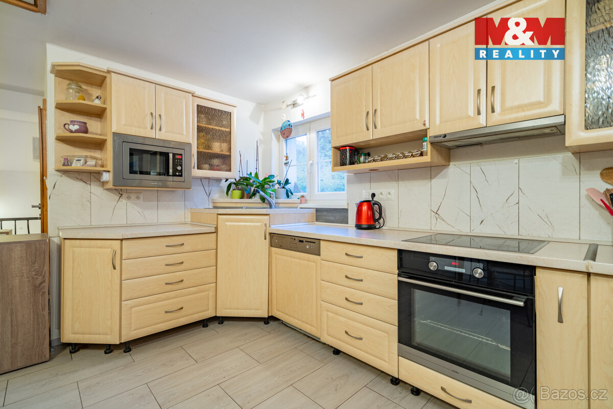 Prodej rodinného domu, 669 m², Český Krumlov, ul. Hřbitovní - 13