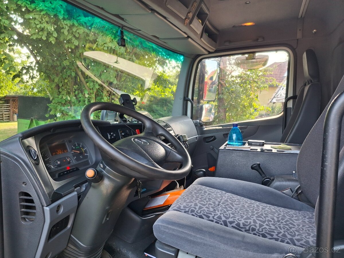 Mercedes Atego 1518 - 13