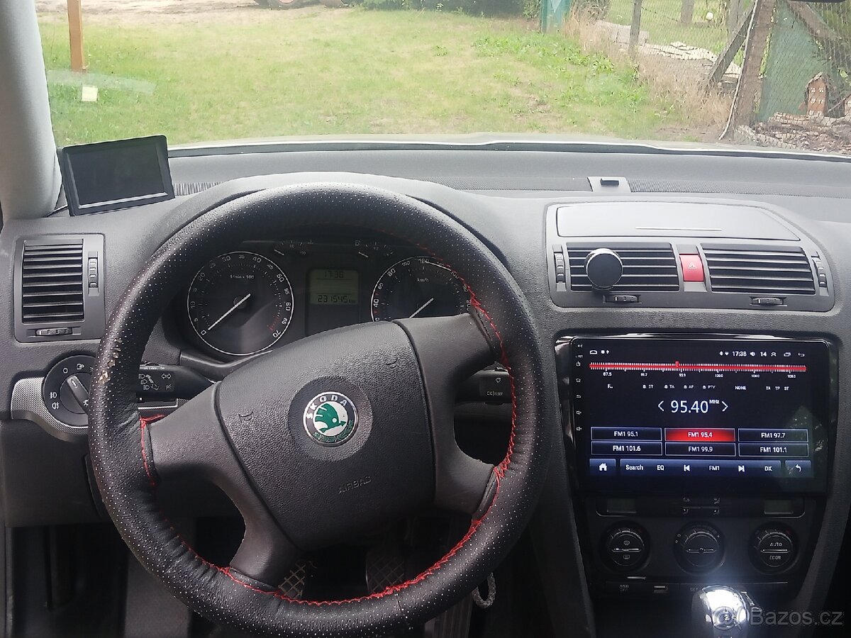 Škoda Octavia 2 1.6 mpi - 13