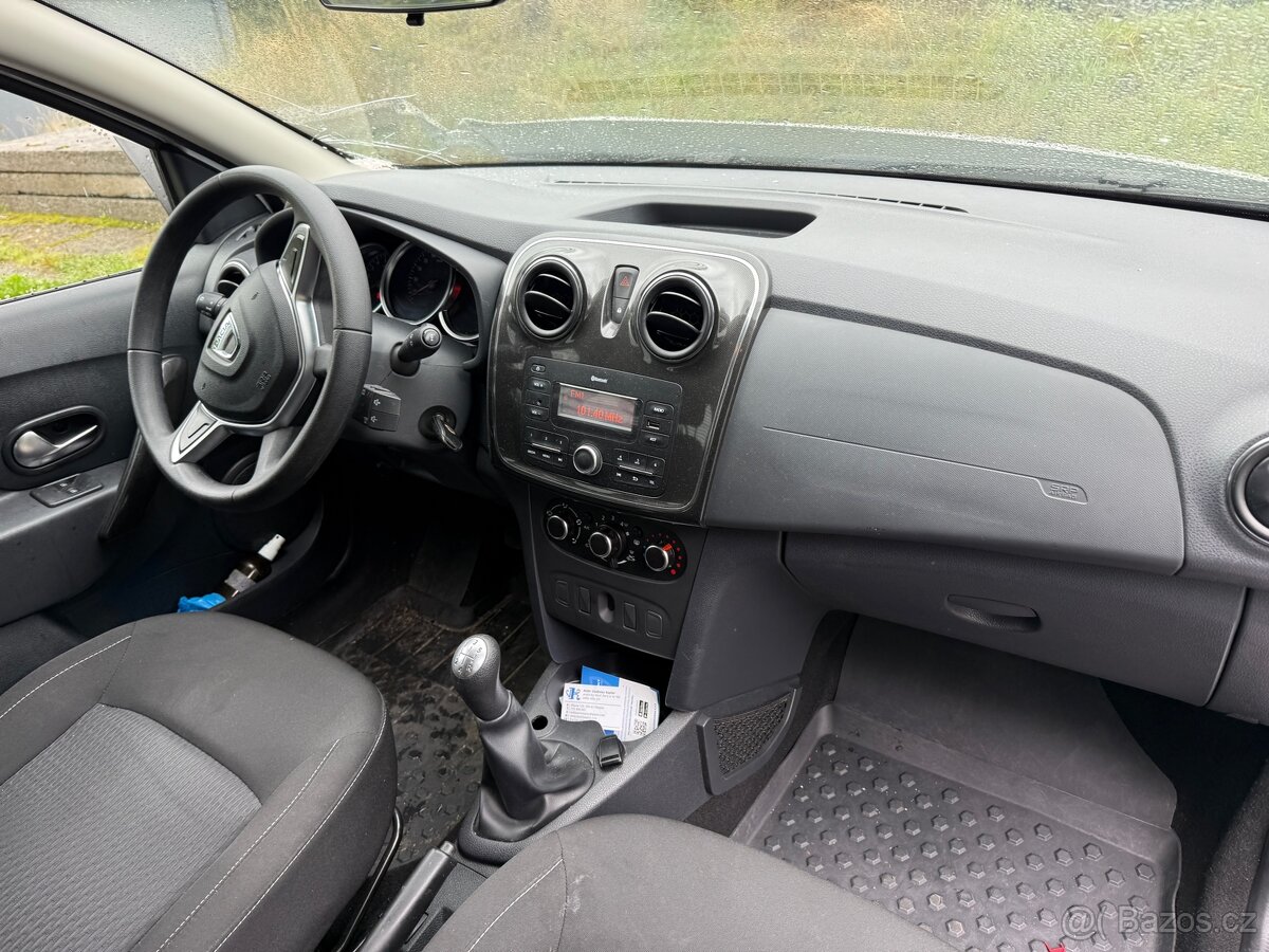 DACIE SANDERO 1.0 54kw 2019 ČR - 13