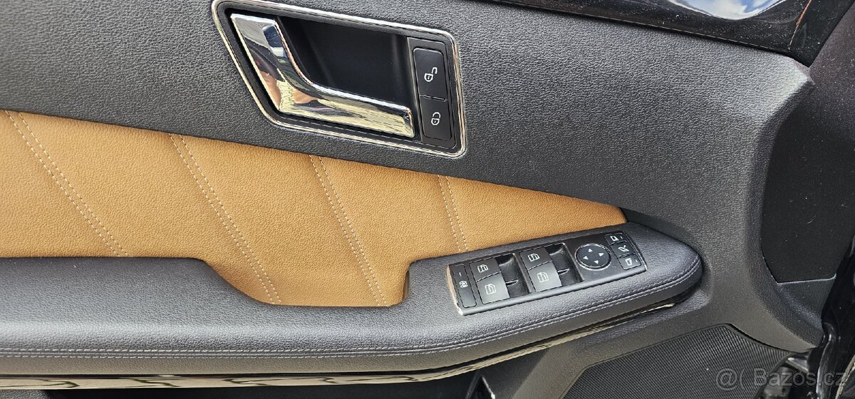 Mercedes-Benz E 350 V6 - 13
