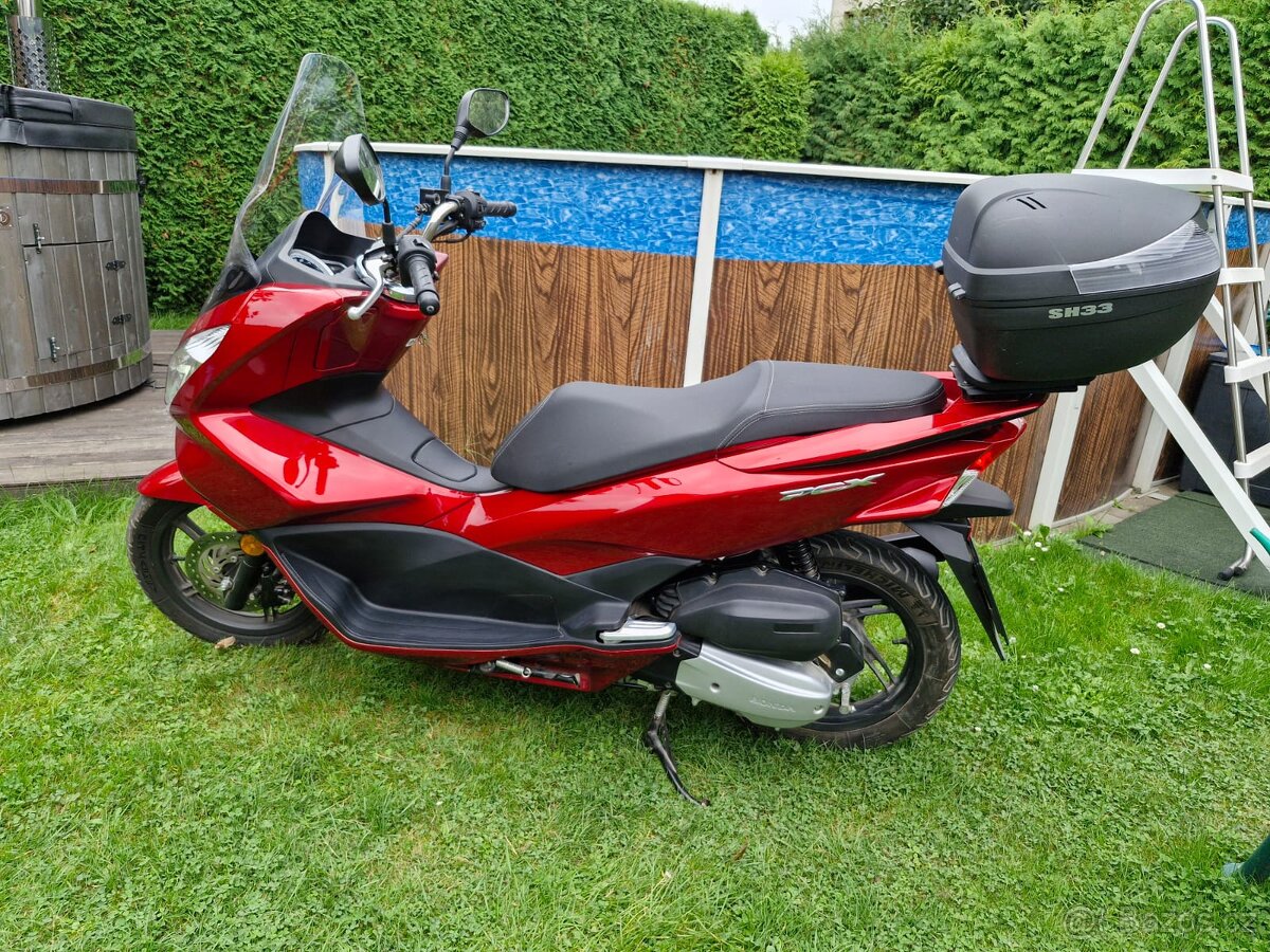Skútr honda 125ccm - 13