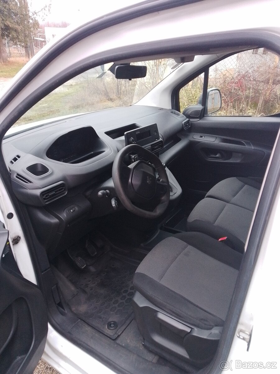 Peugeot partner 1,5bluehdi - 13