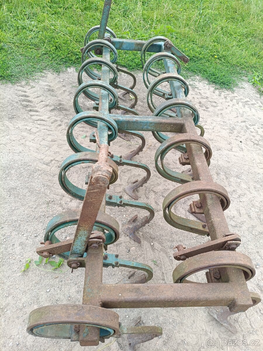 Kompaktor Ross Roudnice 2,5m - 13