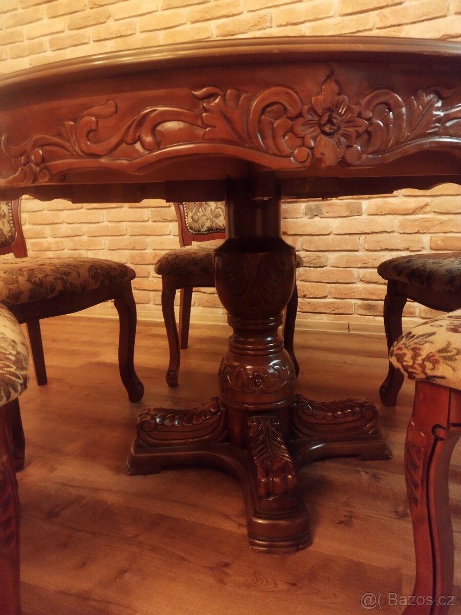 Baroko jídelní souprava sestává ze 5 židlí a stolu - 13