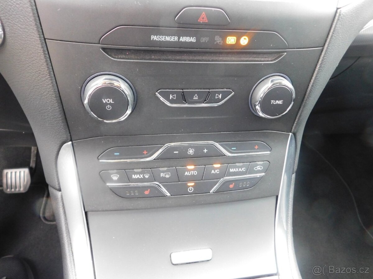 Ford S-Max 2.0 TDCi 4x4 Titanium + - 13