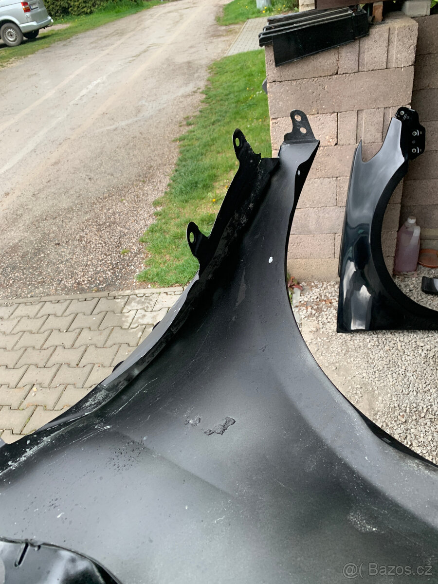 predni blatnik vw golf 6 VI combi cerny pravy - 13