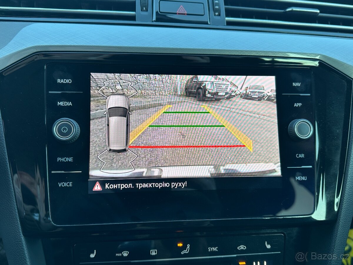 Volkswagen Passat 2020 - 13