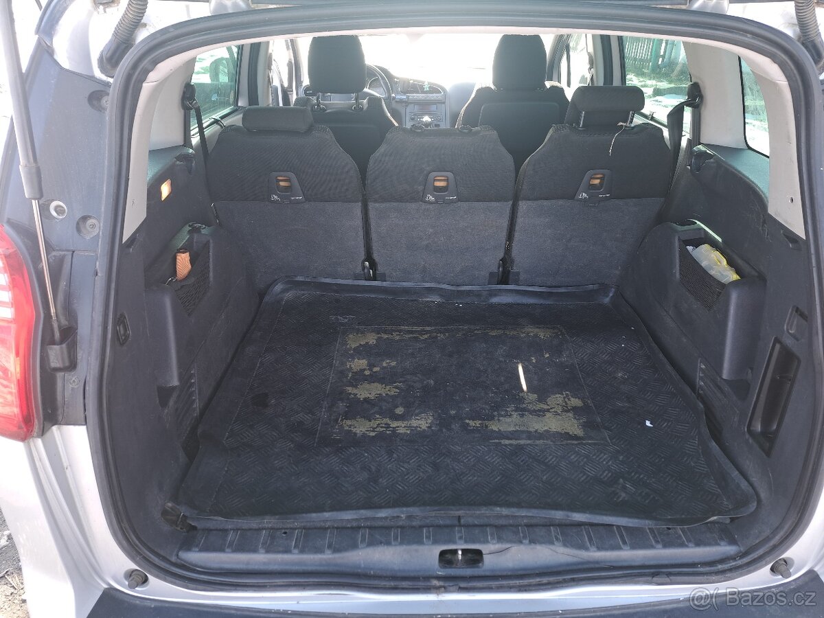 Peugeot 5008 2,0HDi 2011, 314000 km - 13