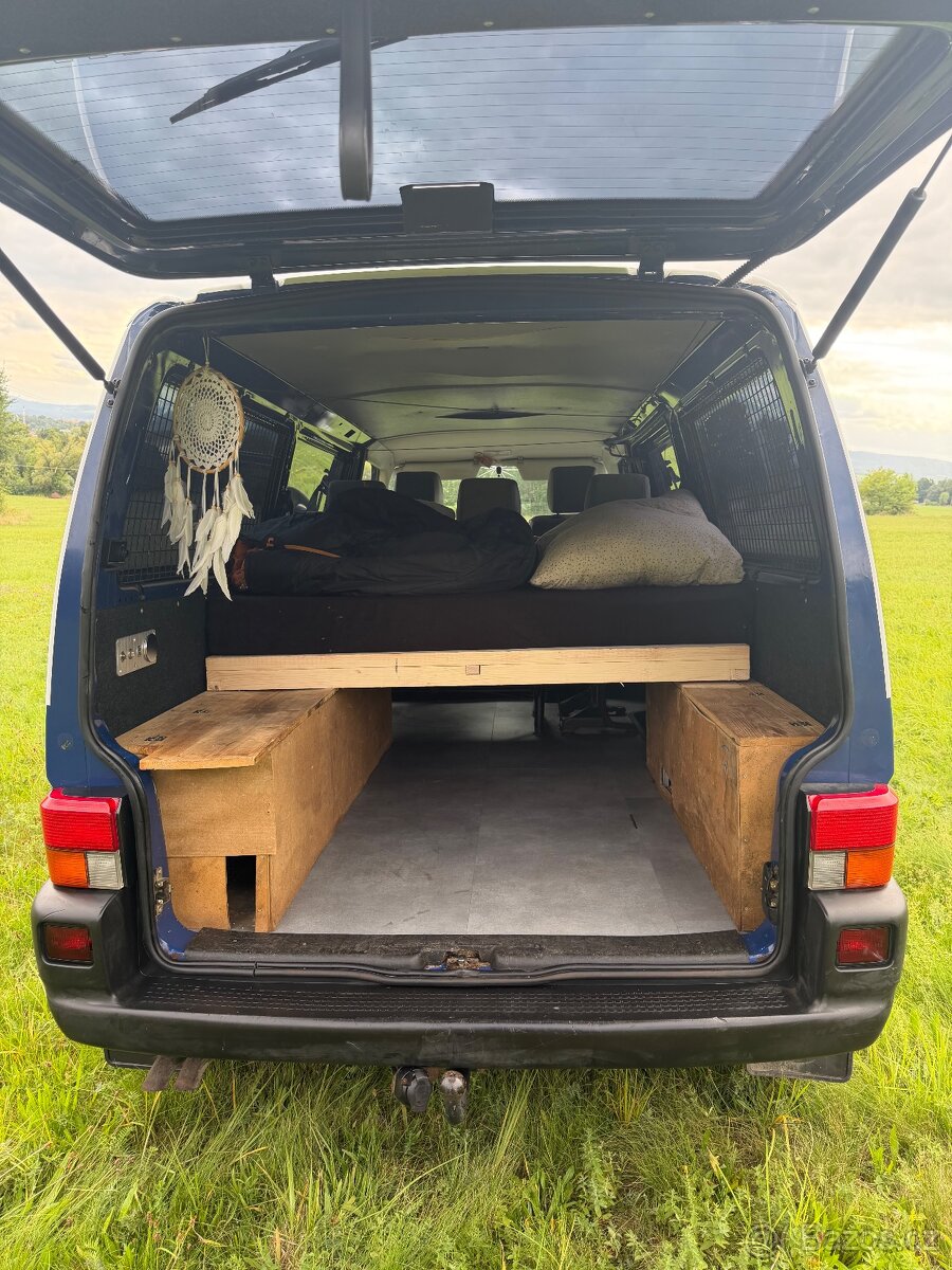 Transportér T4 2,5tdi 66kw - 13