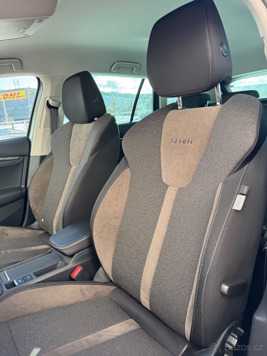 ŠKODA OCTAVIA 4X4 SCOUT - 13