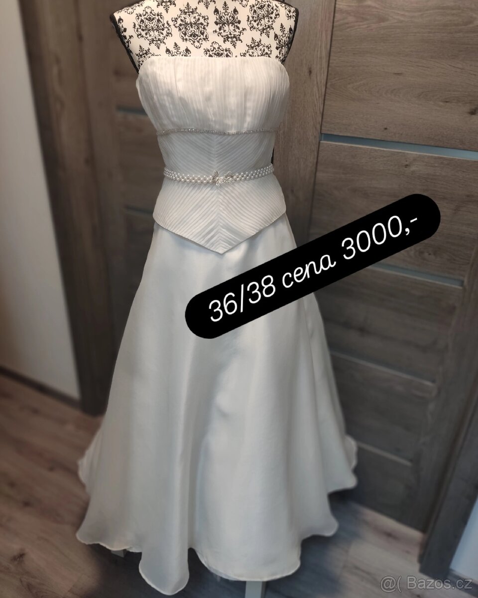 Svatební šaty 20 kusů různé velikosti - 13