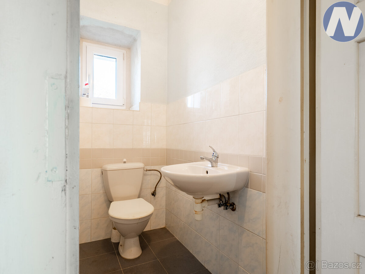 Adamov, prodej RD se zahradou - 13