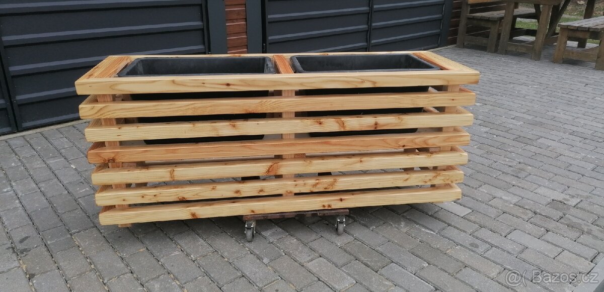 Dekorativní vyvýšené modřínové záhony - 13