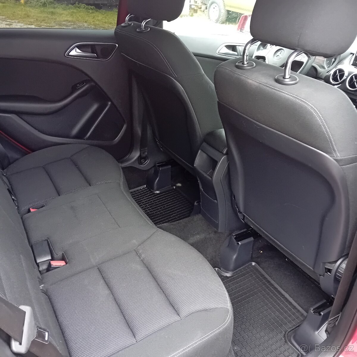 Mercedes W 246 B 180, r.v. 8/2012 - 13