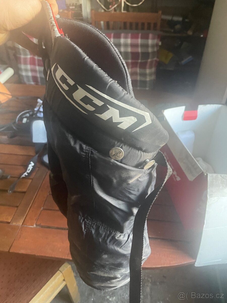 Bruslařská výstroj - 13