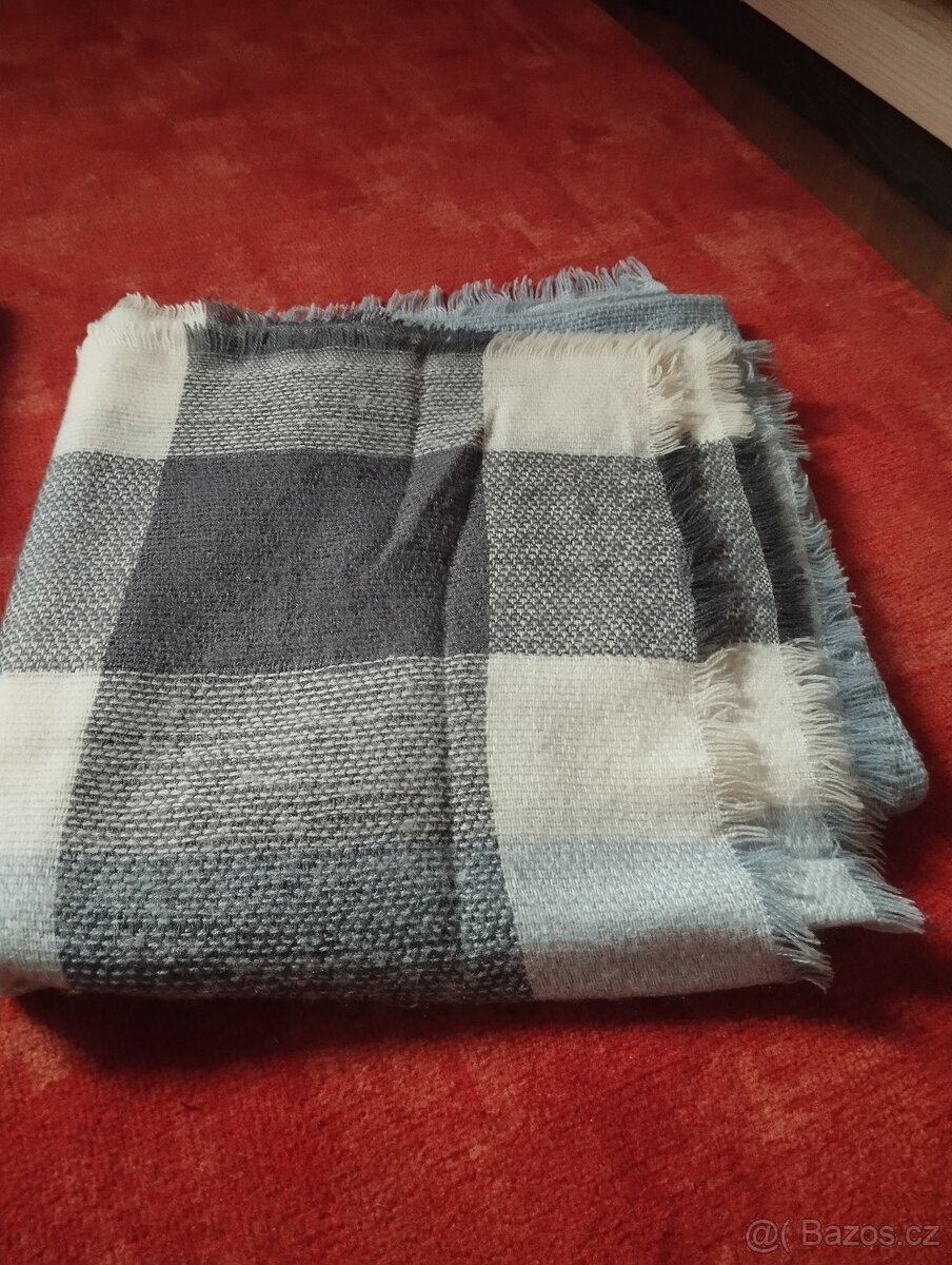 čepice a šátky - 13