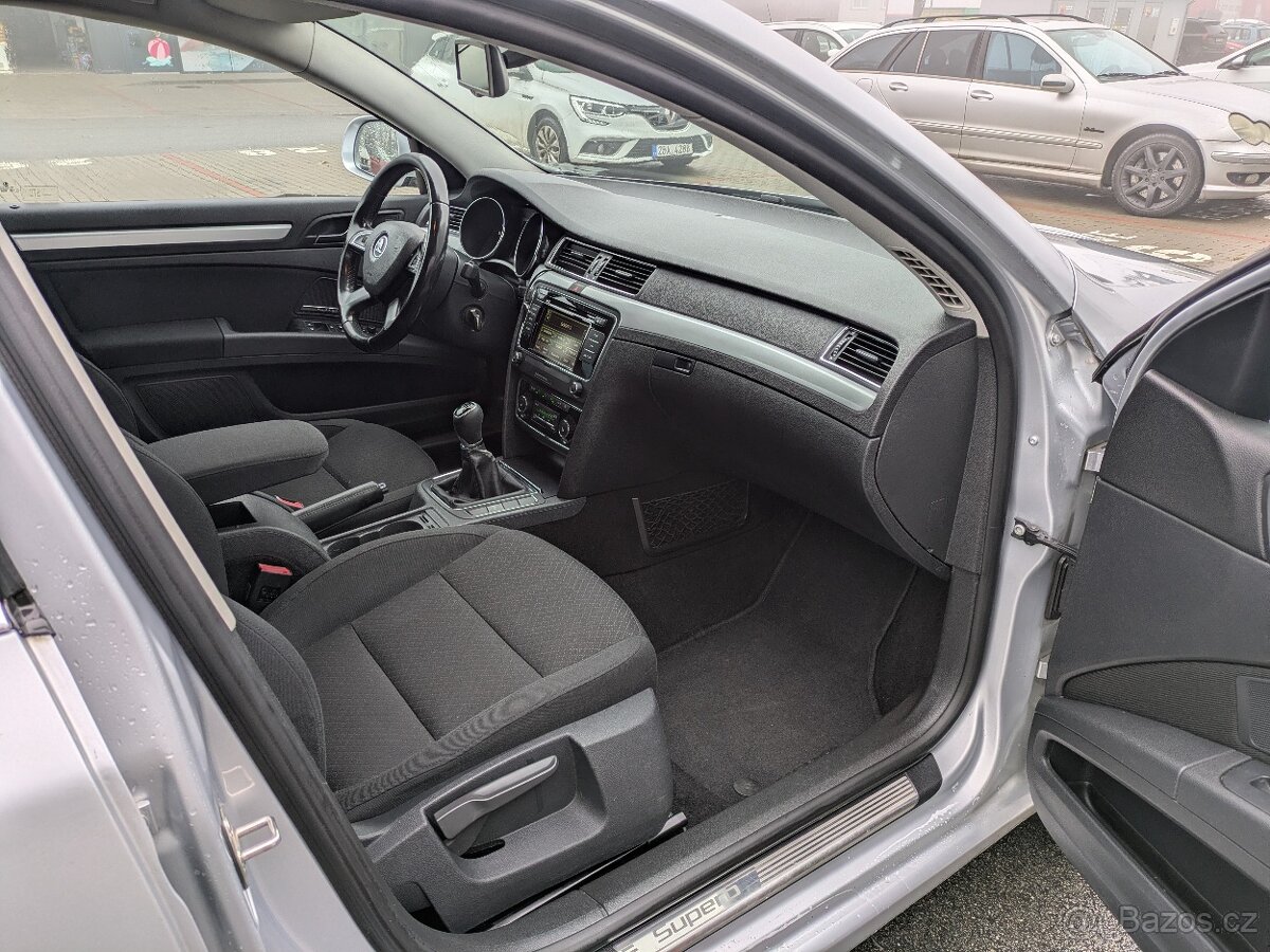 Škoda Superb 2 facelift 2.0tdi - 13