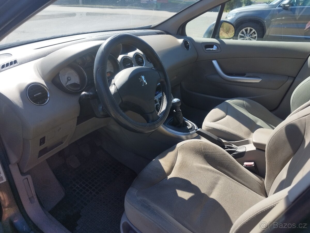Peugeot 308 1.6 HDi nová cena - 13