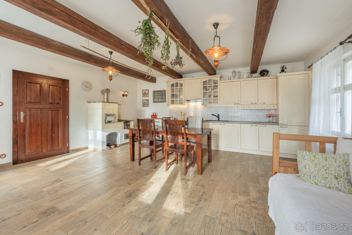 Rodinný dům/ chalupa v Chotěvicích - 13