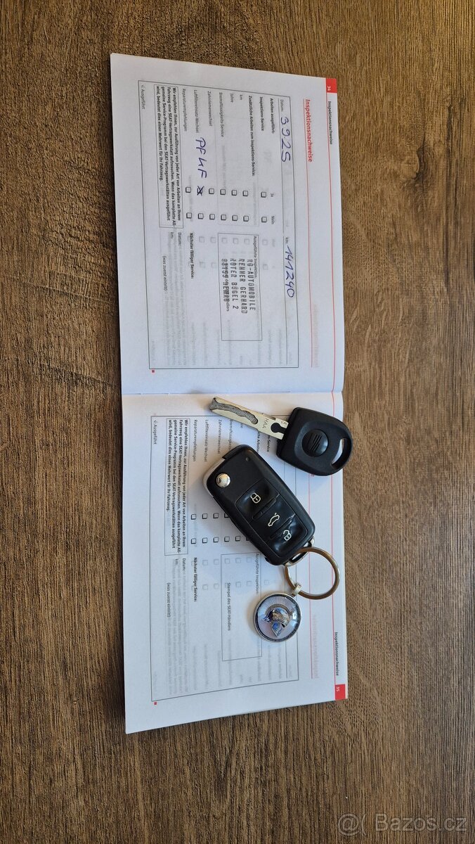 Leon 1,6 nafta 77kw,2010,STK 9/27,servis . - 13