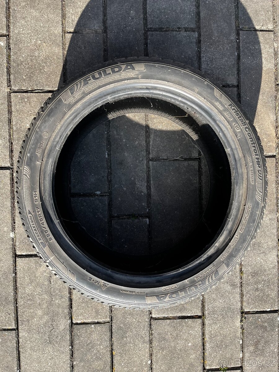 Zimní pneu na dojetí - 13