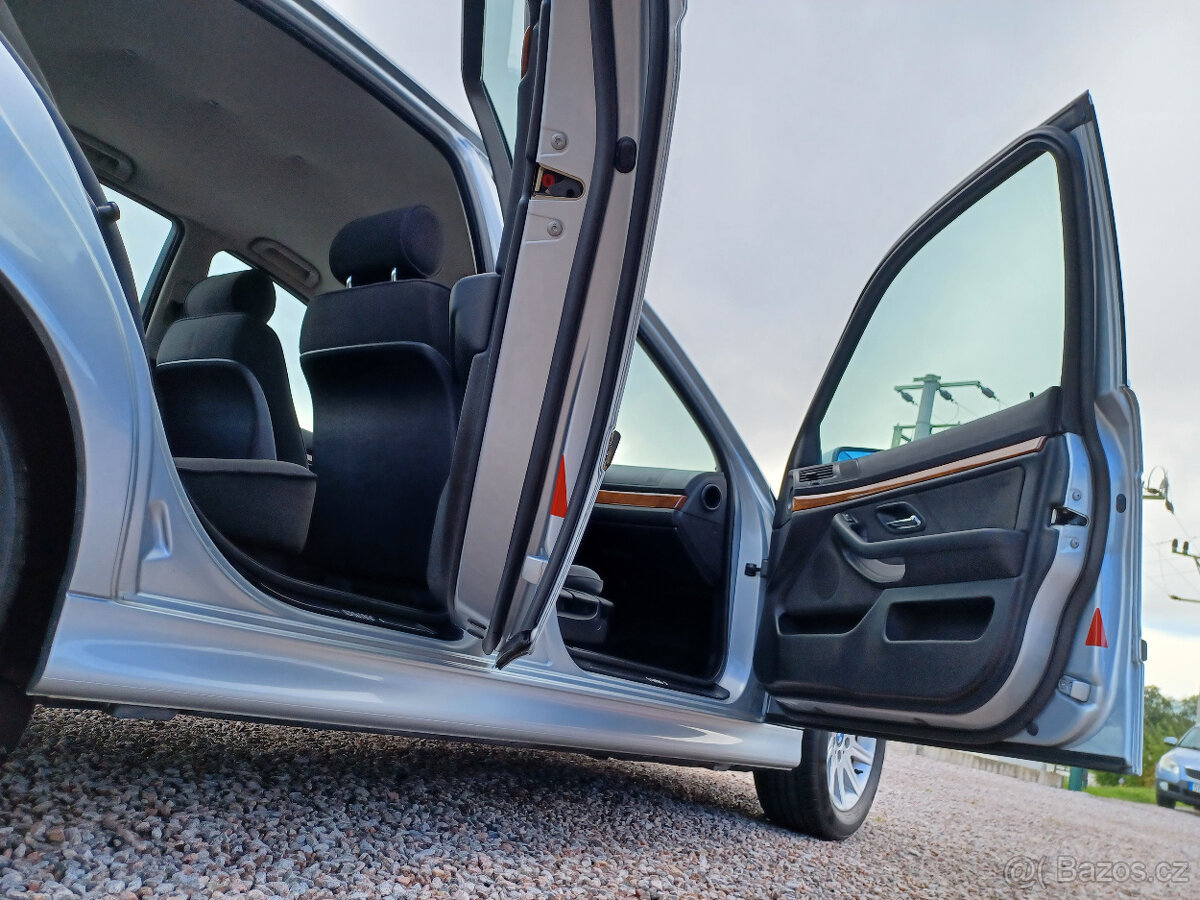 BMW 520i,YOUNGTIMER,TOP stav, - 13