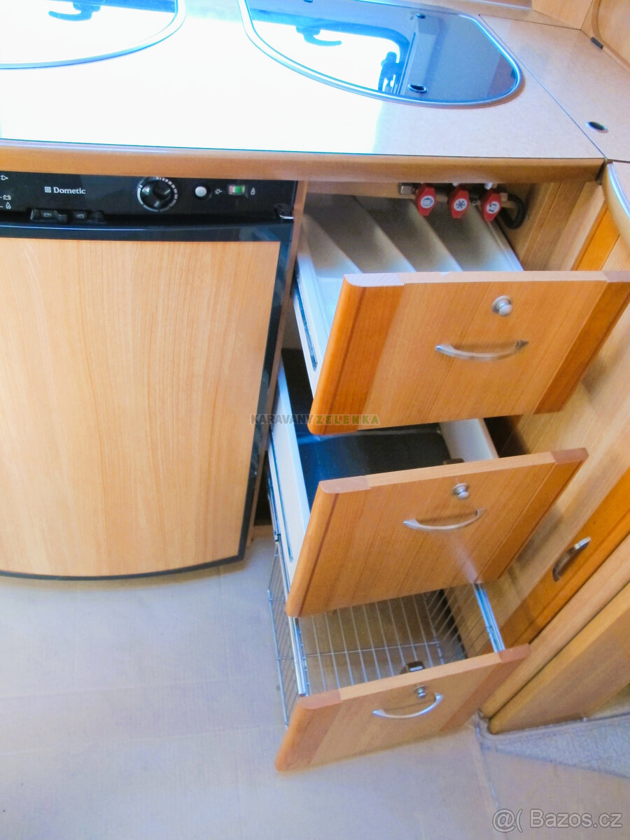 FENDT 470 PLATIN - 13